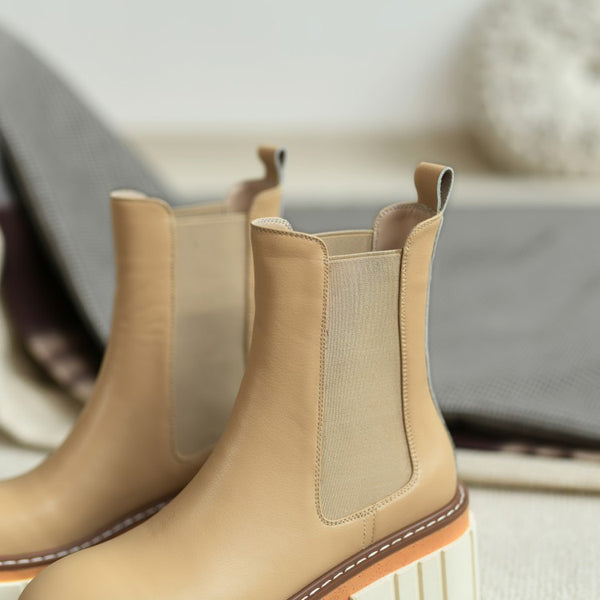 Simple Apricot Fashion Boot Sleeve Short