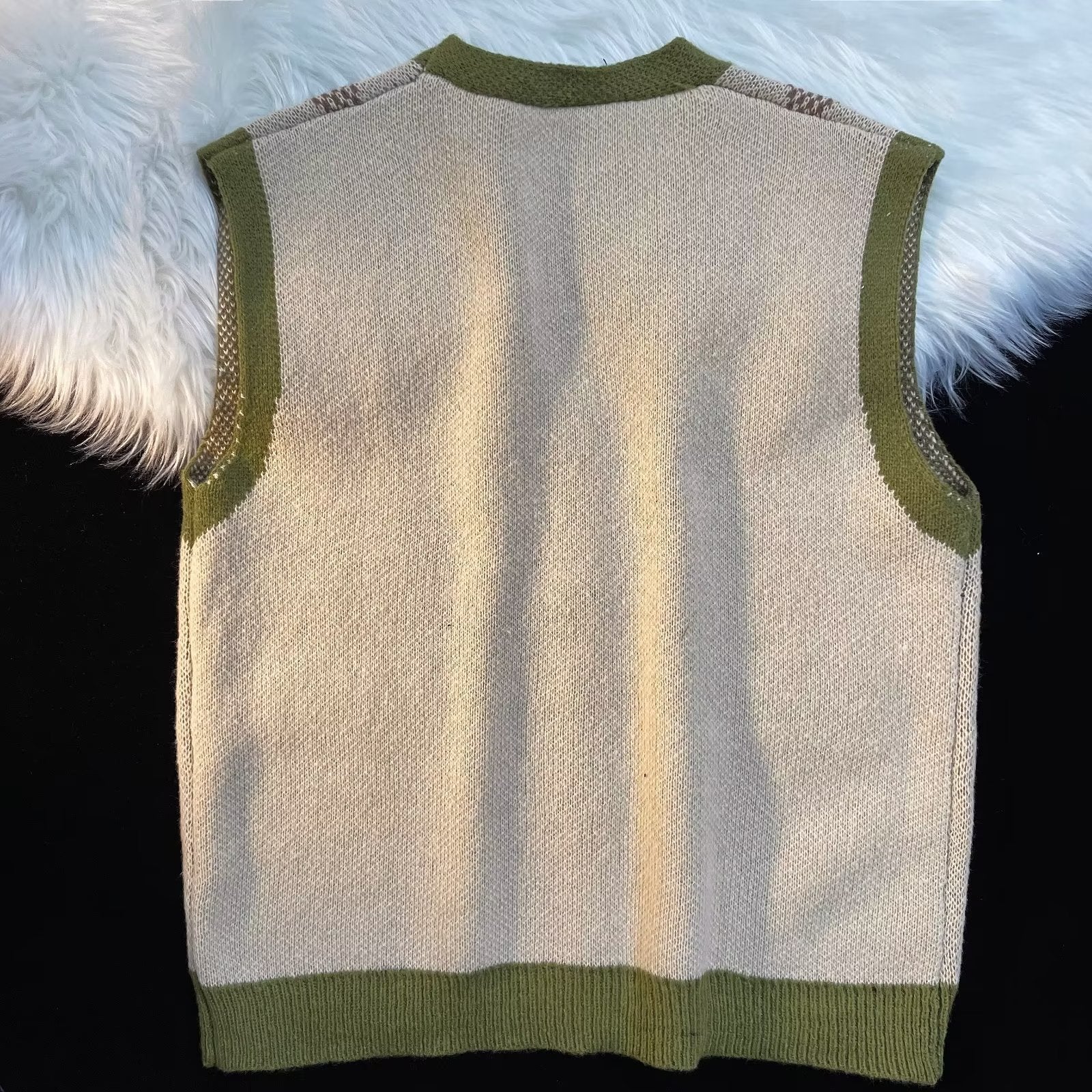 Rhombus V-neck Vest Sweater Men's Cardigan